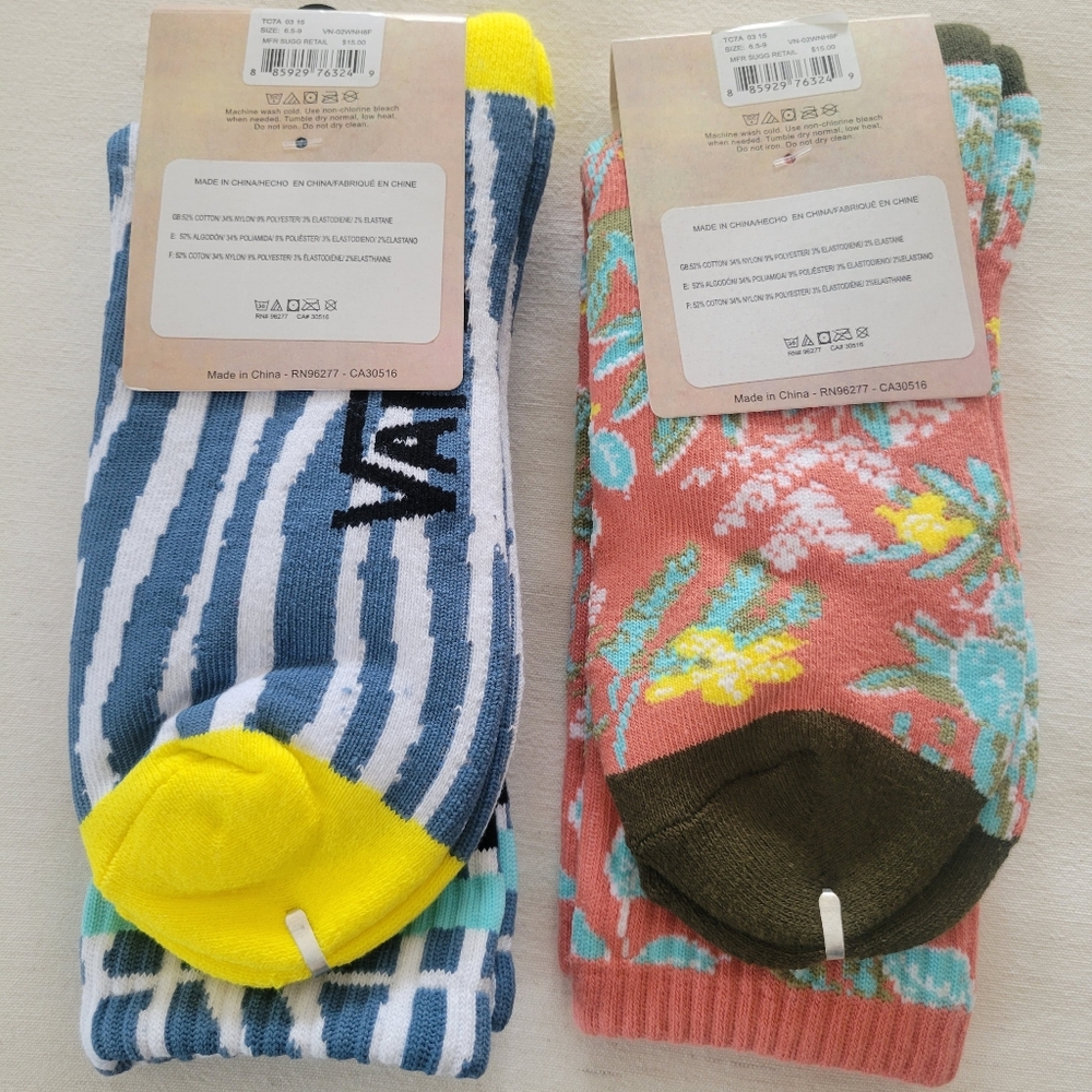 Men's Vans Colorful Patterned Socks Set Size 6.5-9 Set Of 2 - Picture 3 of 3
